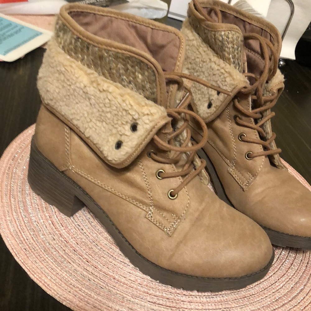 Ankle boots